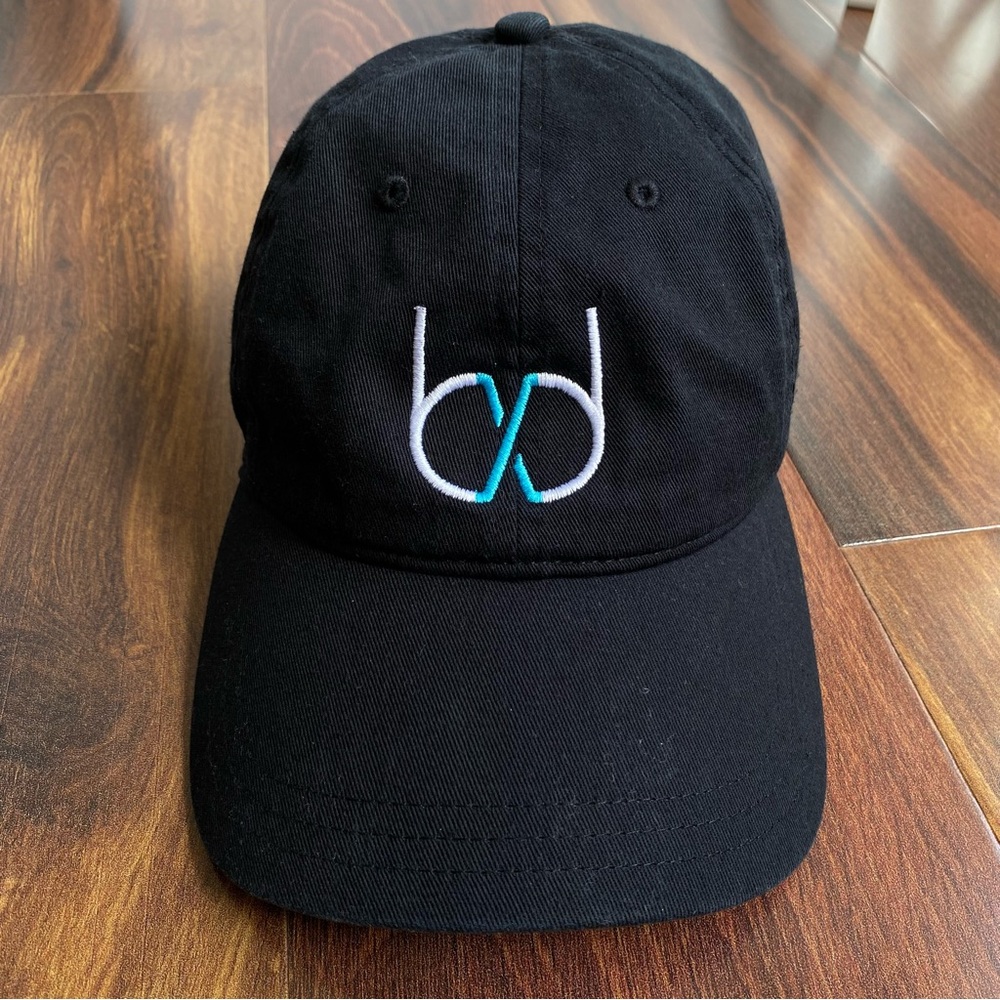 LL Bean 100% Cotton Twill Adjustable Baseball Hat Black With Logo Embroidered